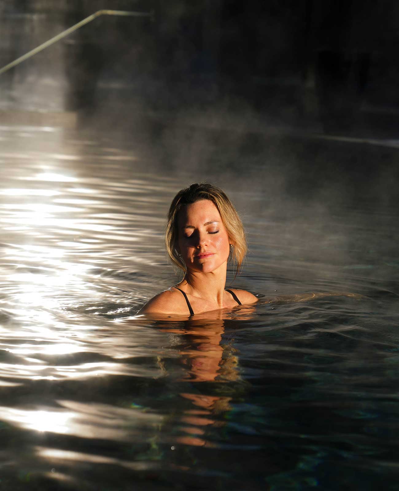 Rilassarsi in piscina