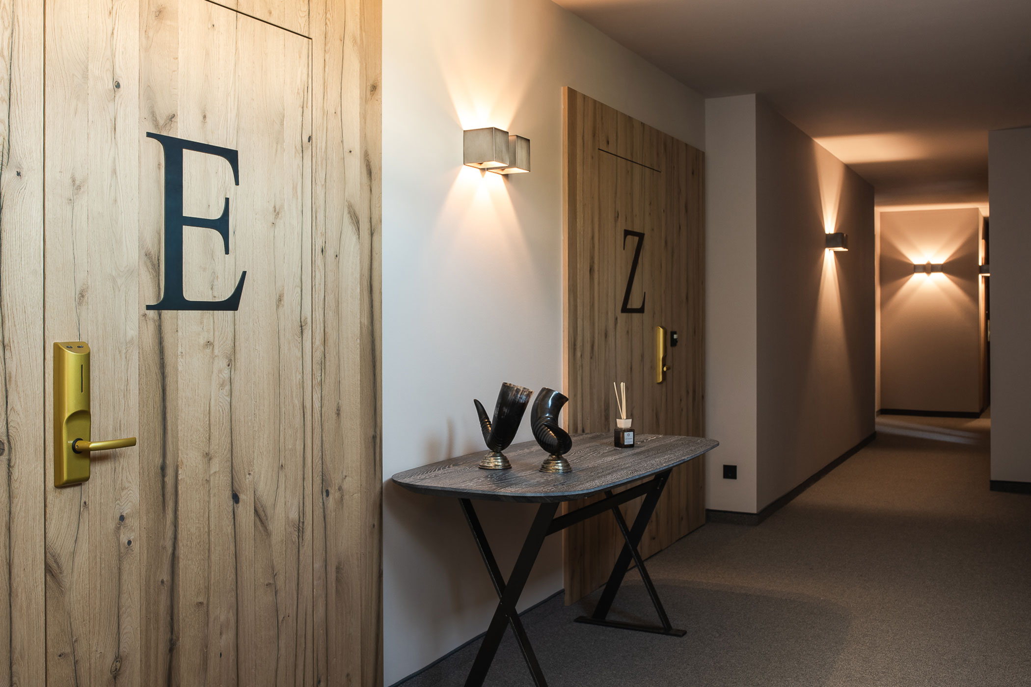 Panorama Suite - doors - Hotel Hirzer