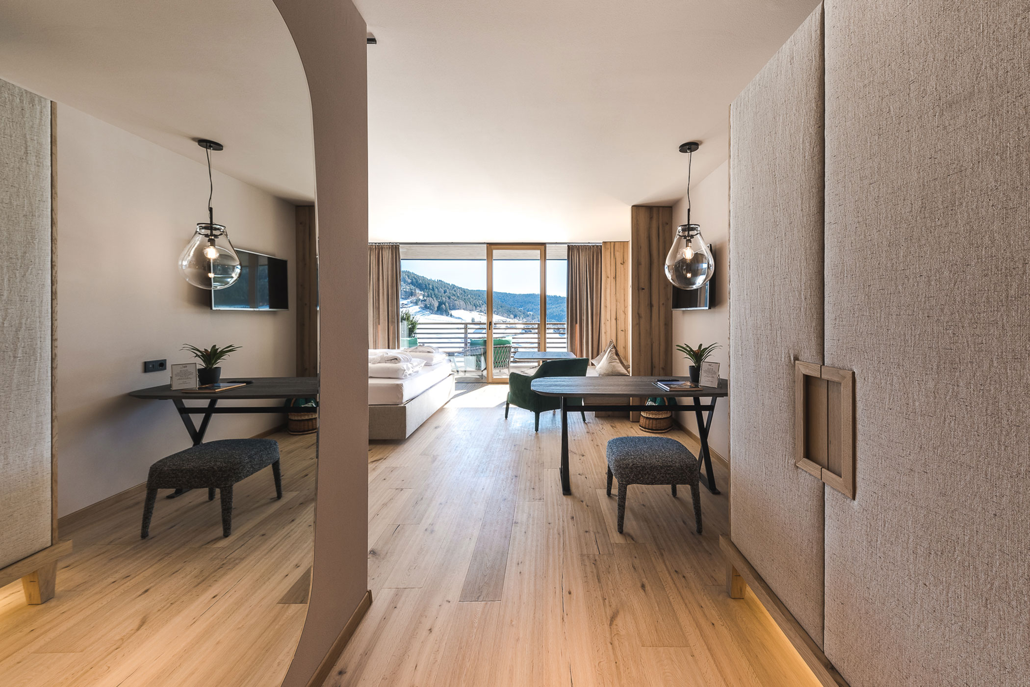 Living Room - Panorama Suite - Hotel Hirzer