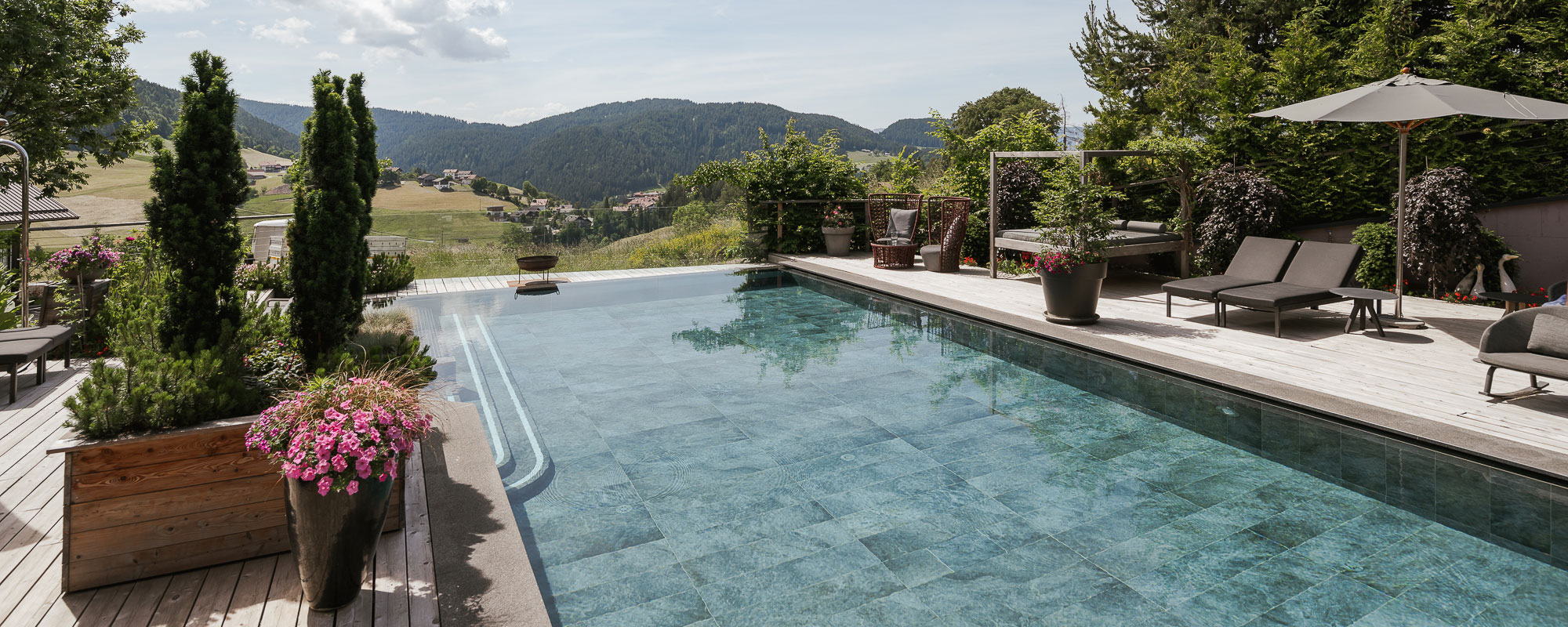 Hotel with pool near Merano